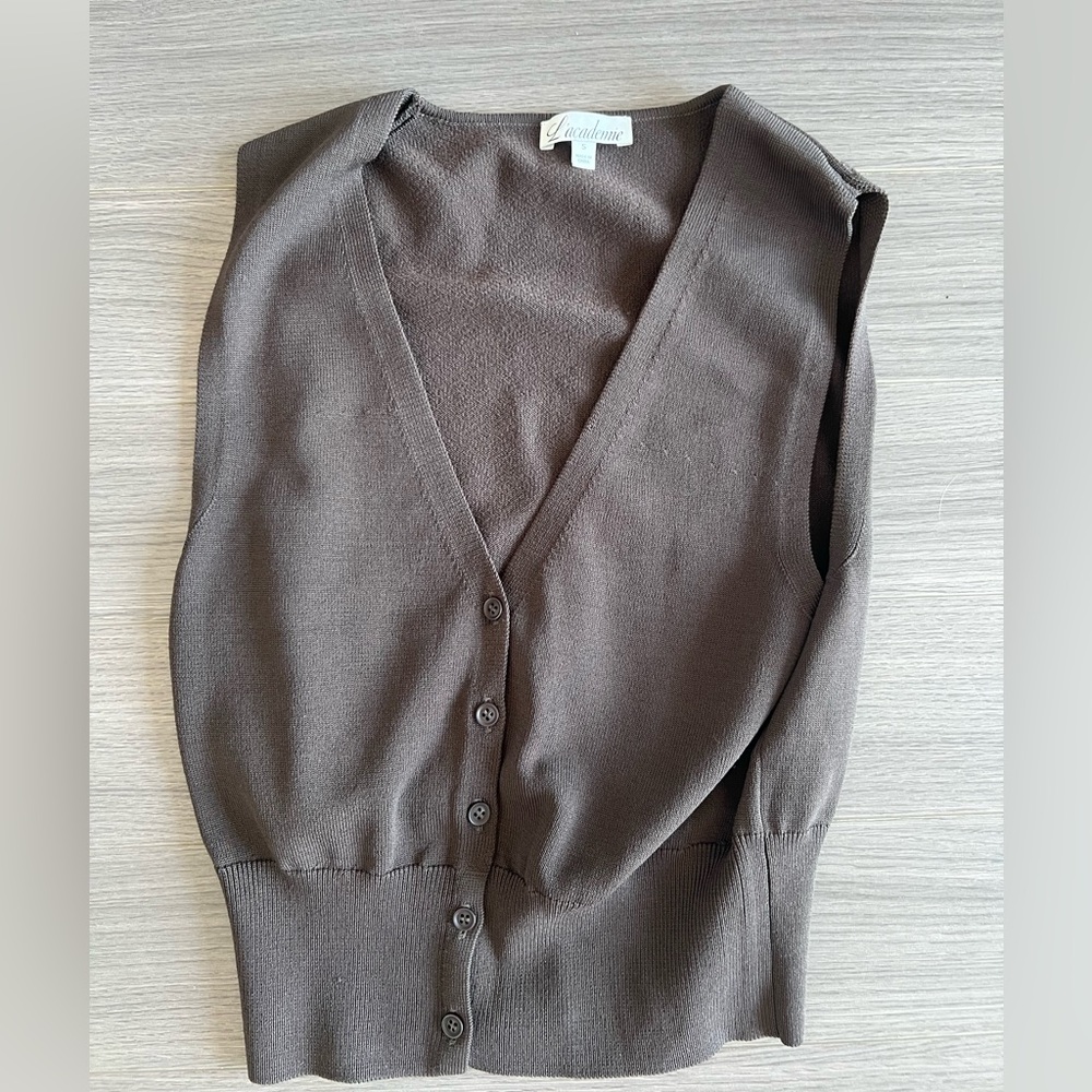 L’Academie Nastea Knit Vest - Picture 3 of 4